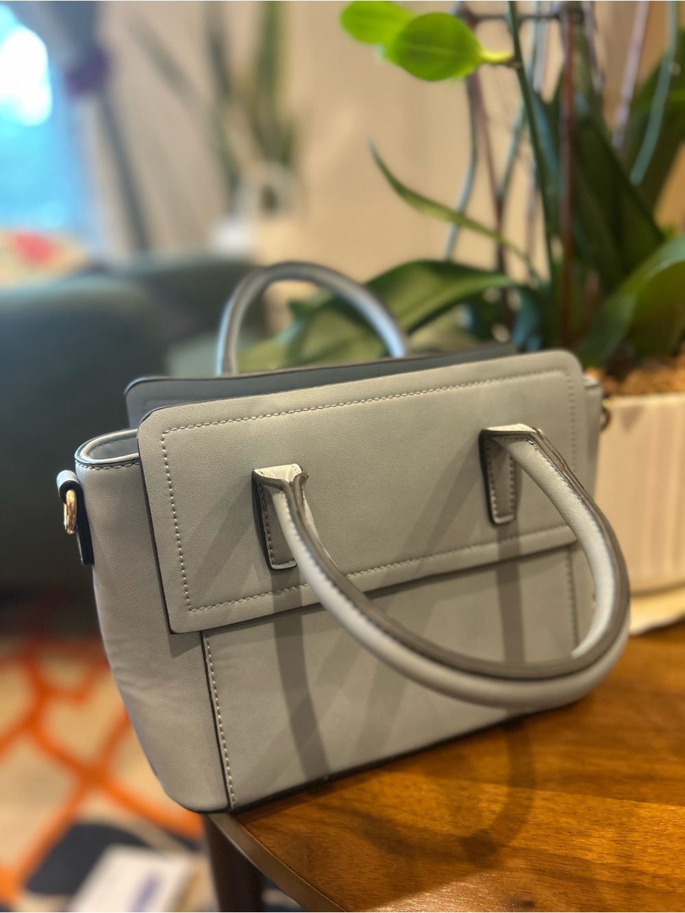 Classic Structured Women's Handbag in Light Gray